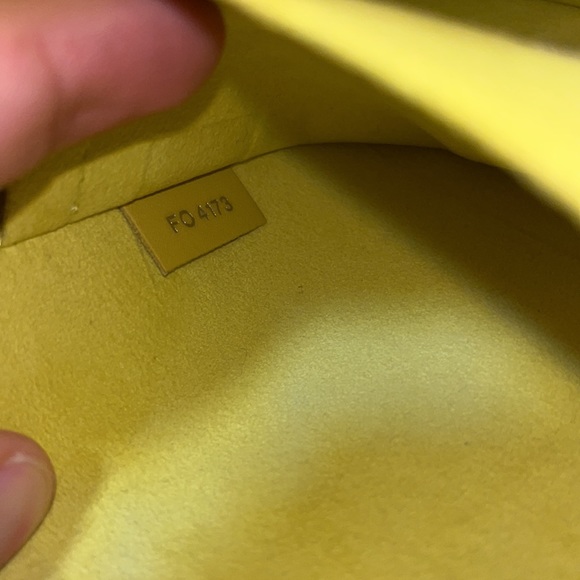 Louis Vuitton pochette pistachio ❤️ - Picture 8 of 8